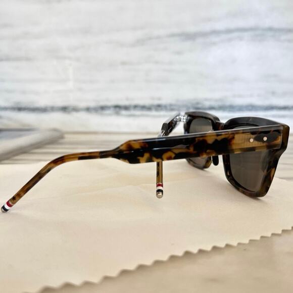 Thom Browne - 418 Square-Frame Tortoise shell Acetate Sunglasses - Picture 8 of 9